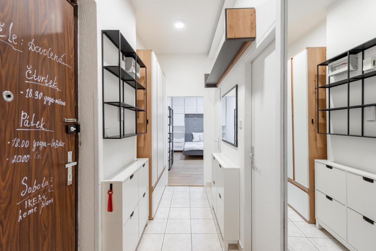 Lotus Apartment براغ المظهر الخارجي الصورة